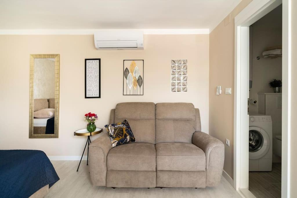 Appartement By The For 2 Cavtat