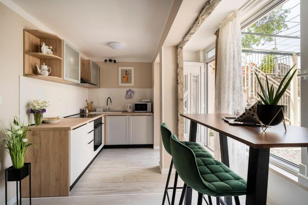 Appartement By The For 2 Cavtat